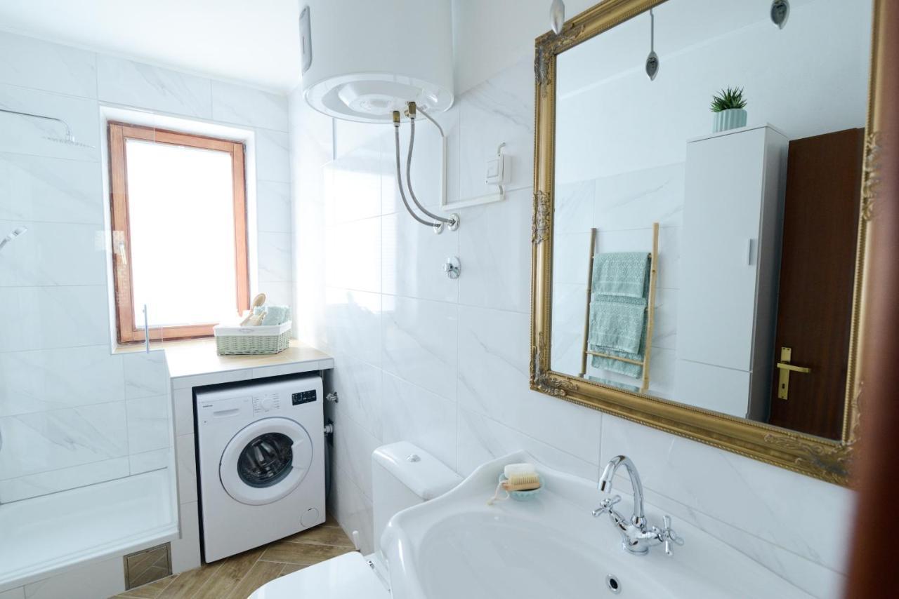 Apartment Glicinija Задар Екстериор снимка